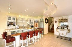 אצולת רומי בוטיק 3