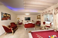 אצולת רומי בוטיק 10