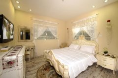 אצולת רומי בוטיק 26