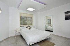 מלון בוטיק קוואטרו 33