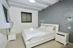 אחוזת שייה 19