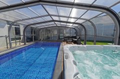 אחוזה על המים 15
