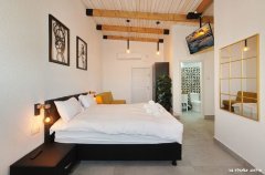 אחוזת שושנים בוטיק 1