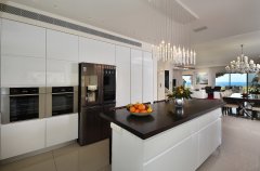 מלון בוטיק רינה על הים 14