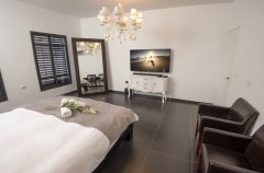 מלון בוטיק אריסטו 24