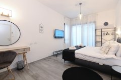 וילה לה וידה 18