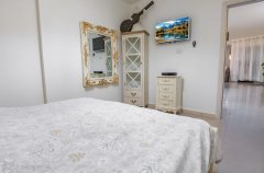 מלון בוטיק חלום בלבן 14