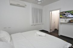 וילה פולו 25