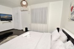 וילה פולו 30