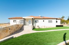 מלון בוטיק וילה שקיעות אדומות 6