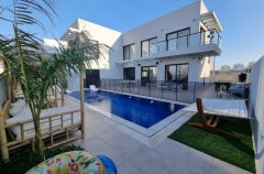 וילה אסטילו 28