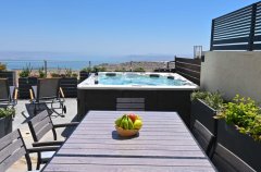 וילה רום פרימיום 25