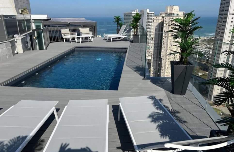 רויאל פנטהאוז